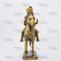 Manaki Murti – Swaminarayan Bhagwan on Rojo Ghodo Gold-Type Fiber Showpiece for Home and Temple by Nilkanthdham